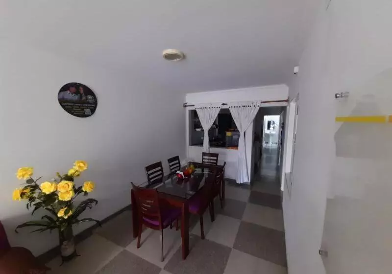 ペンション Casa Villavicencio