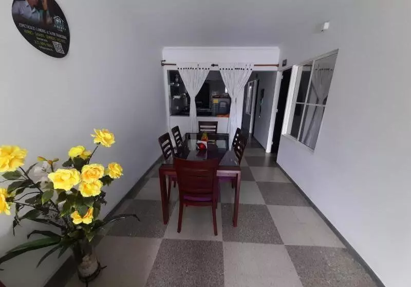 ペンション Casa Villavicencio