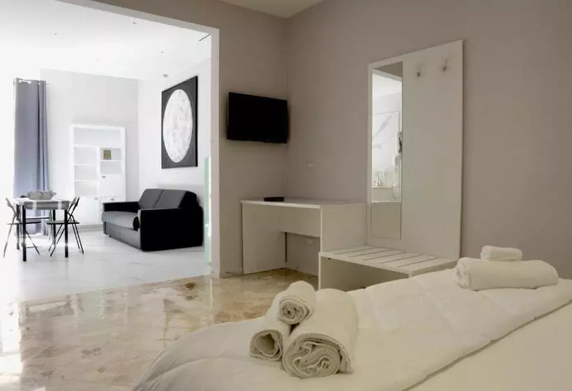 ペンション Dimore Pietrapenta Apartments, Suites & Rooms   Via Lucana 223, Via Piave 23, Via Chiancalata 16, Vi