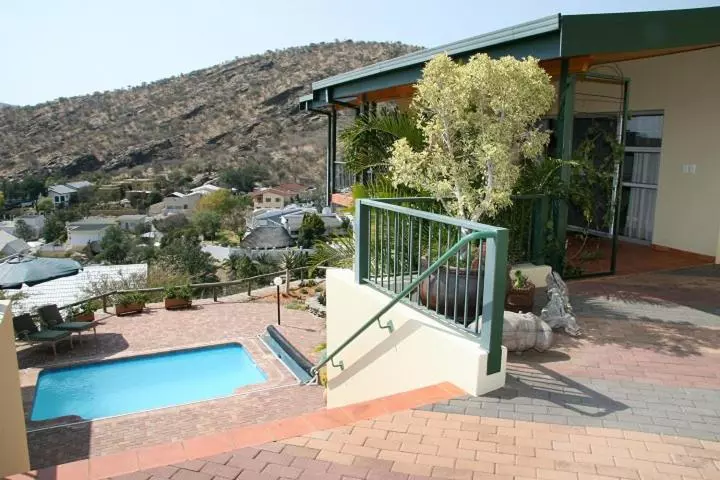 پانسیون Felsenblick Self Catering