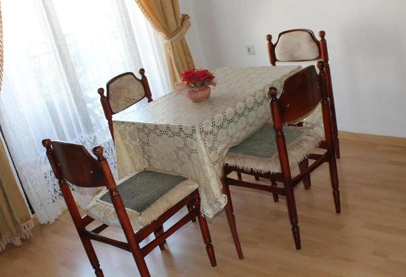 پانسیون Guest House Ohrid Trpeski