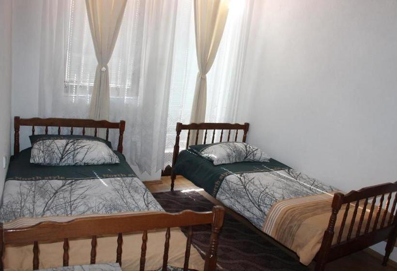پانسیون Guest House Ohrid Trpeski