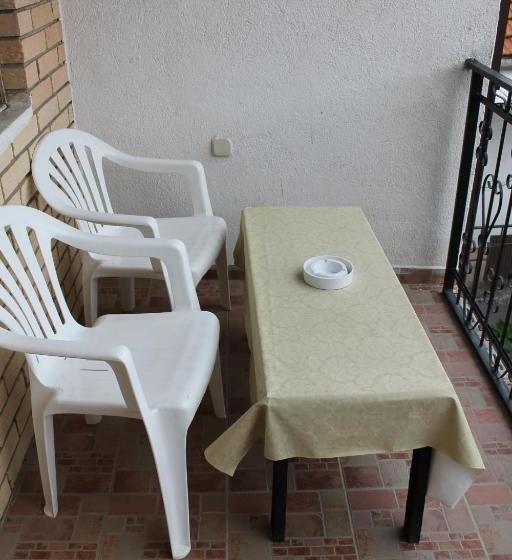 پانسیون Guest House Ohrid Trpeski