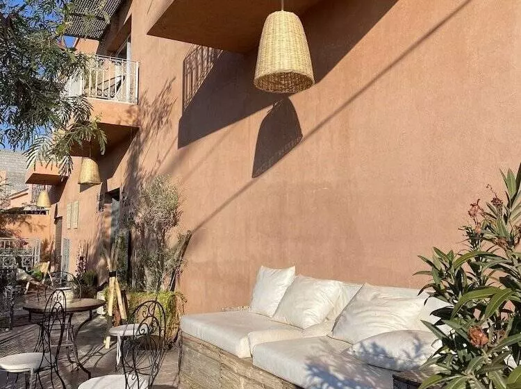 ペンション Le Patio Du Lac