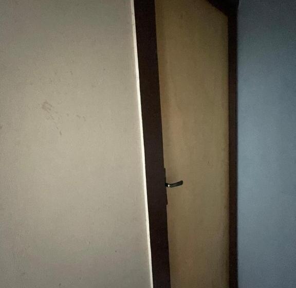 Pension (Hôtel basse catégorie) Renan Suítes