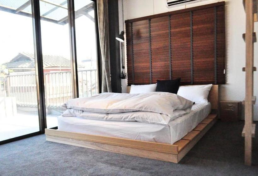 פנסיון Sima Inn