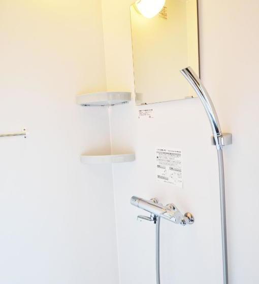 פנסיון Sima Inn