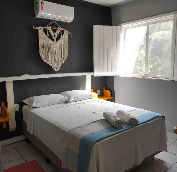 Общежитие Pousada Brisa Do Mar