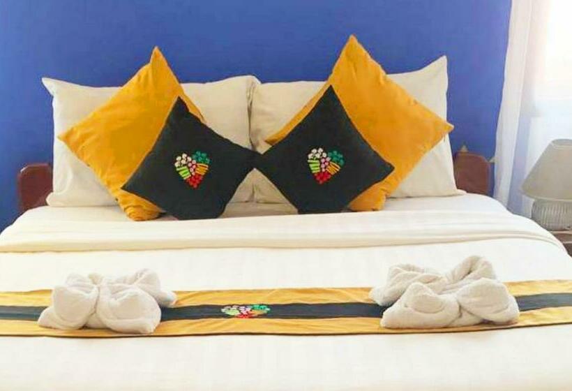 Hotell Antonios Villa