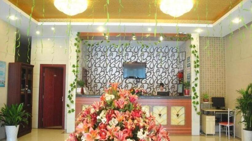 호텔 Greentree Inn Yangzhou West Passenger Station Baixiang Road Express