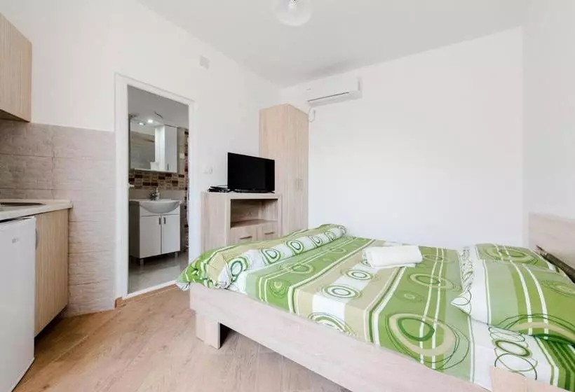 پانسیون Guest House Vukmarković