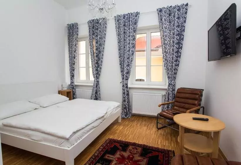 Majatalo Garni Am Marktplatz