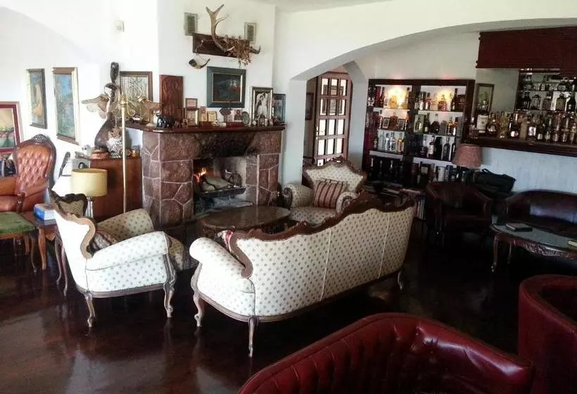 پانسیون Villa Sara Guesthouse