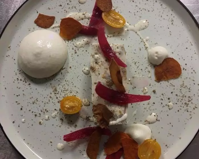 ホテル Auberge Des Baronnies