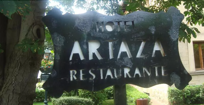 Hotel Artaza