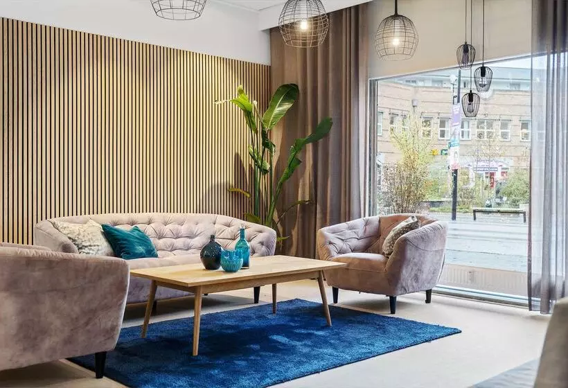 בית מלון כפרי Best Western Plus Airport