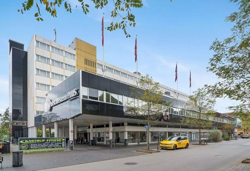 בית מלון כפרי Best Western Plus Airport