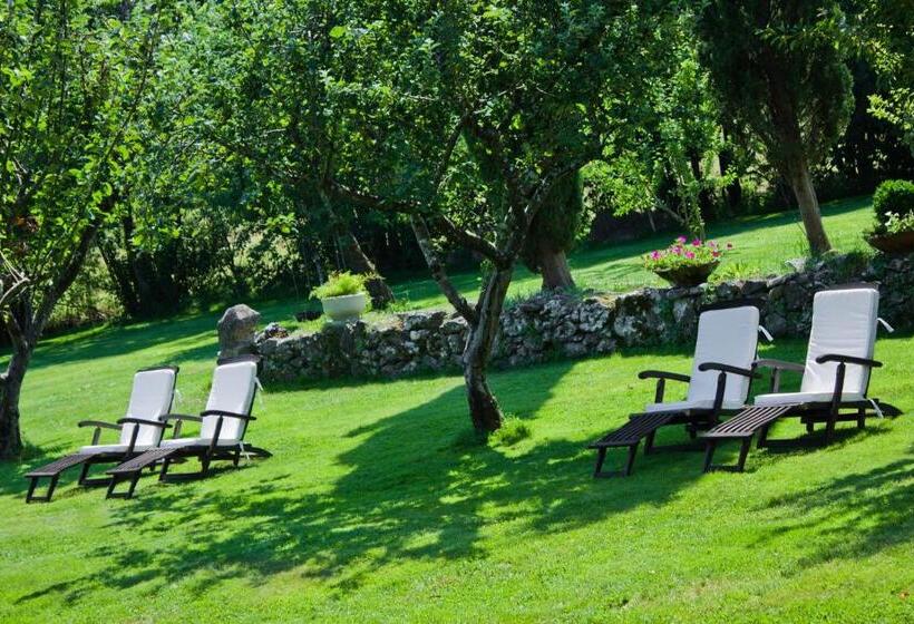 Отель Casona De San Pantaleón De Aras