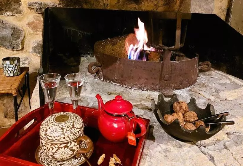 فندق Casona De San Pantaleón De Aras