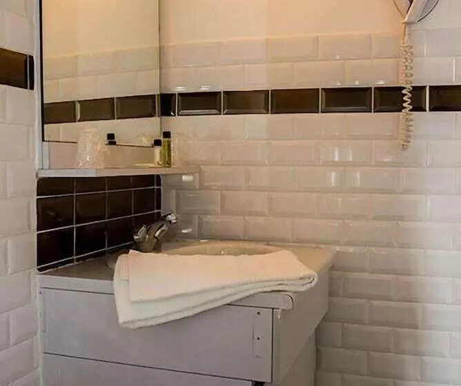 בית מלון כפרי De La Poste