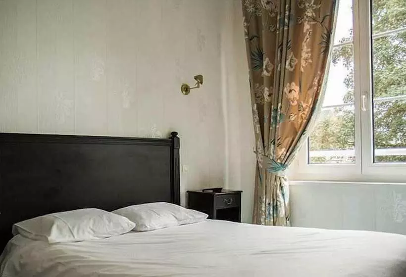 בית מלון כפרי De La Poste