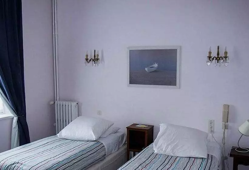 בית מלון כפרי De La Poste