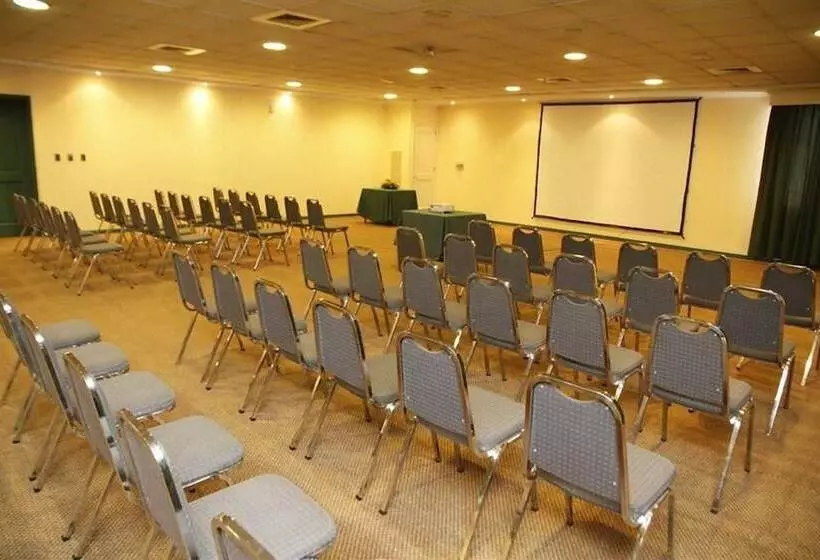 Отель Diego De Almagro Concepcion