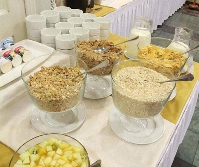 هتل Diego De Almagro Concepcion