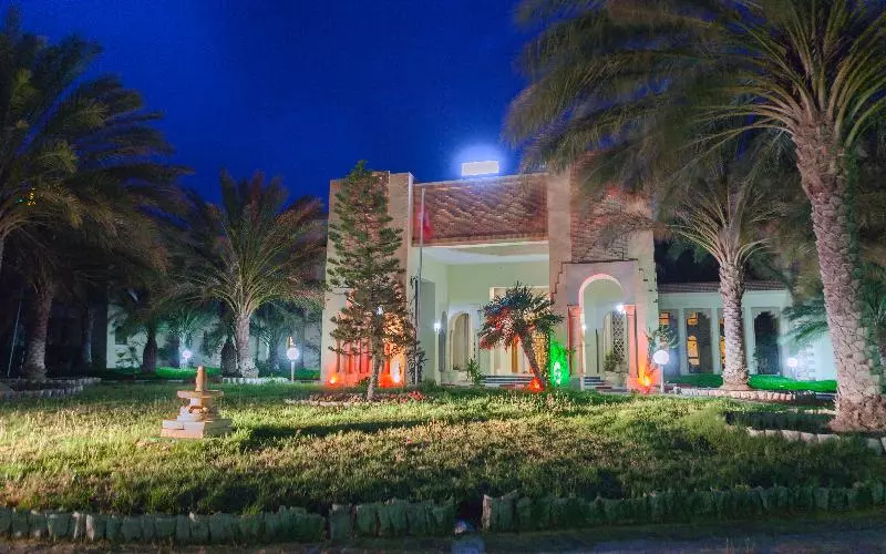 هتل El Mouradi Douz