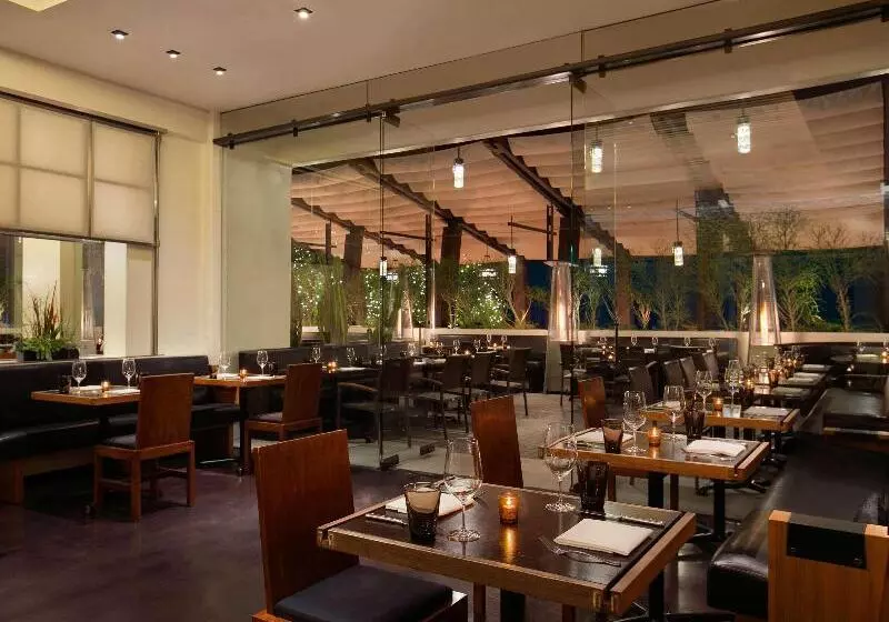 ホテル Fairmont Scottsdale Princess