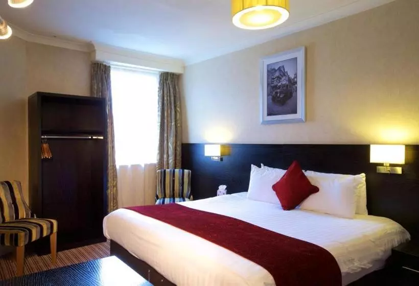 Отель Chester Station , Sure  Collection By Best Western
