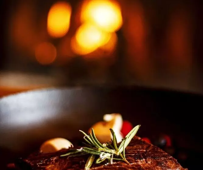 Hunderfossen Hotel & Resort