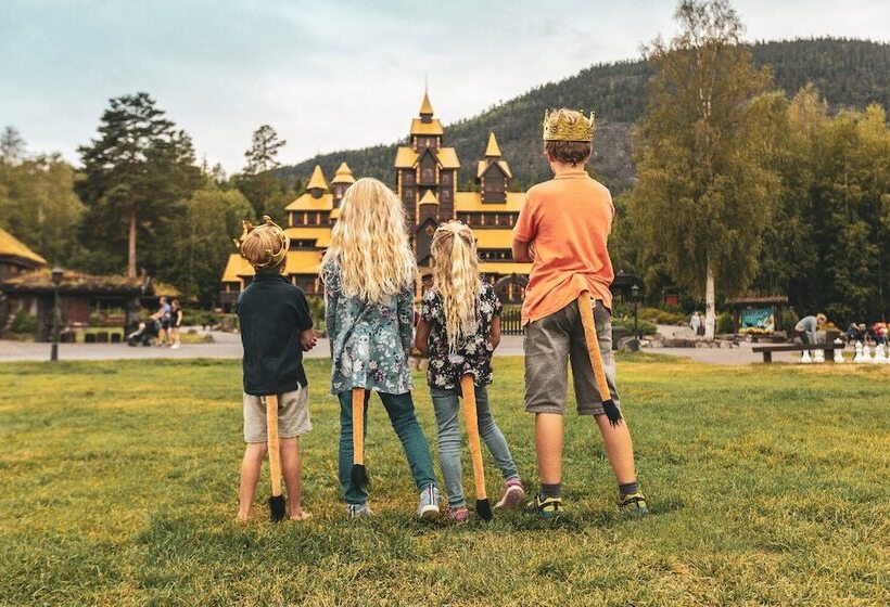 Hunderfossen Hotel & Resort