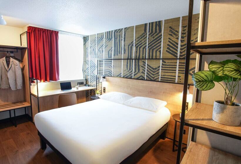 هتل Ibis Tours Centre Giraudeau