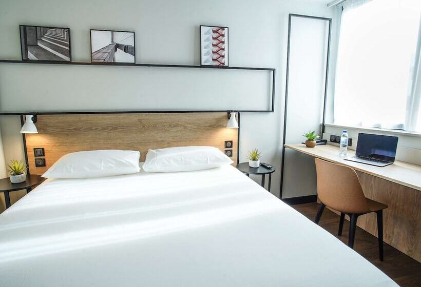 هتل Ibis Tours Centre Giraudeau