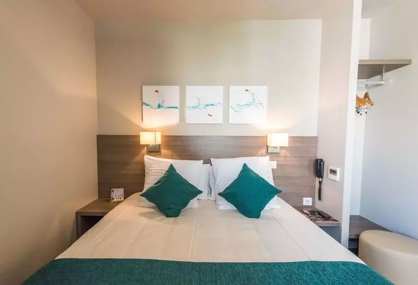 호텔 Kyriad Annemasse   Geneve