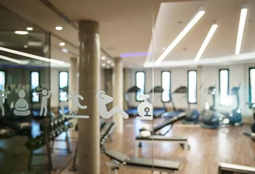 فندق Pure Salt Port Adriano  Adults Only