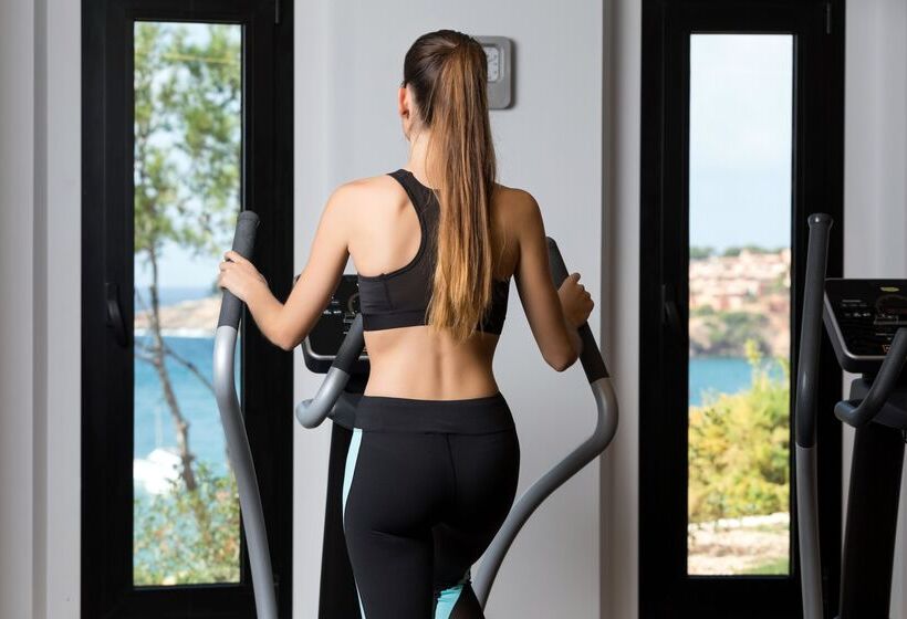 هتل Pure Salt Port Adriano Adults Only