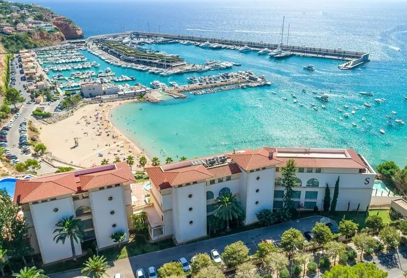 فندق Pure Salt Port Adriano  Adults Only