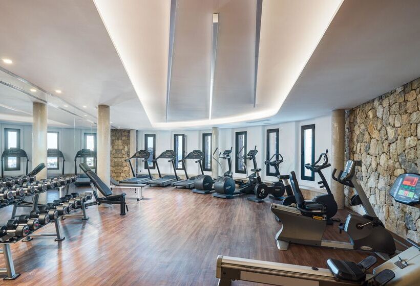 هتل Pure Salt Port Adriano Adults Only