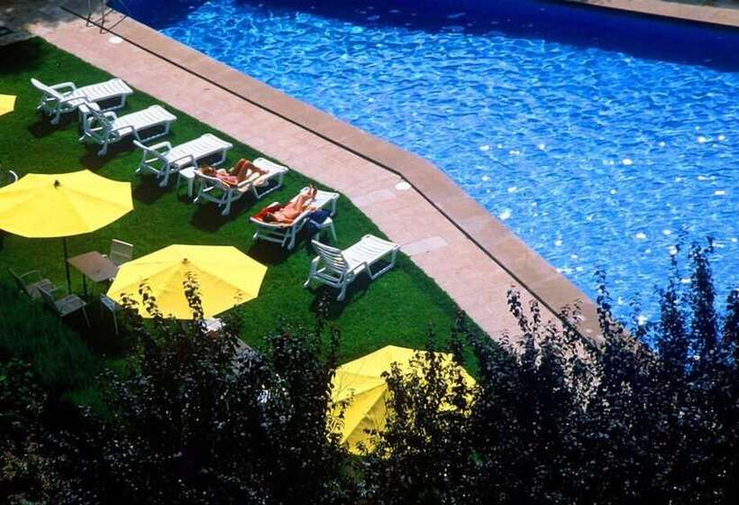 فندق Restaurant Pessets & SPA