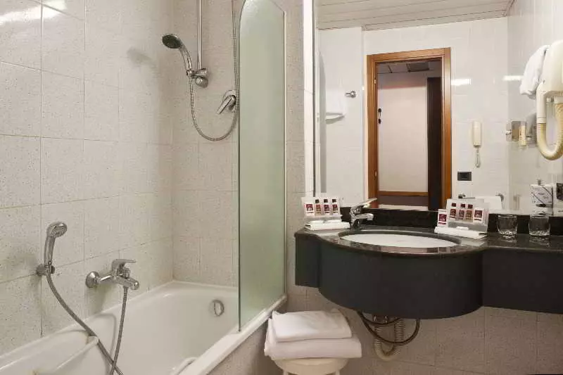 Cavallo Hotel Verona Est