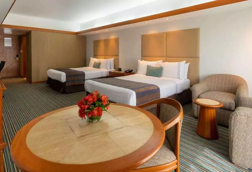 Sonesta Hotel El Olivar