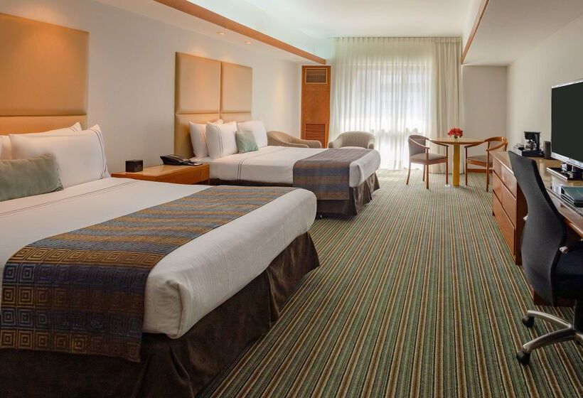 Sonesta Hotel El Olivar