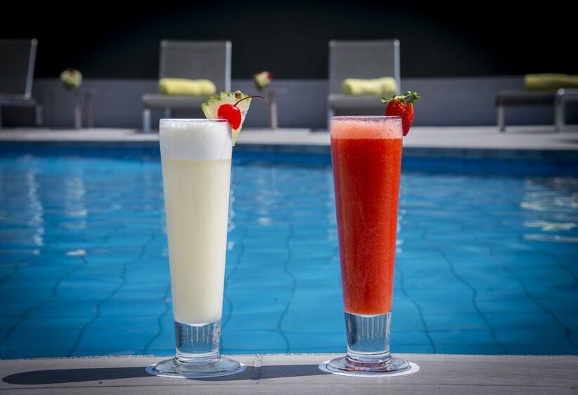 Sonesta Hotel El Olivar