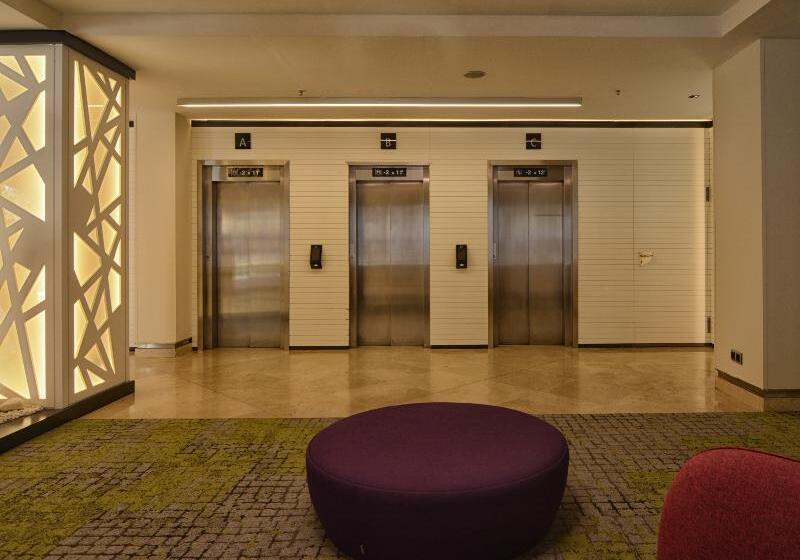 Hotel Vertice Sevilla