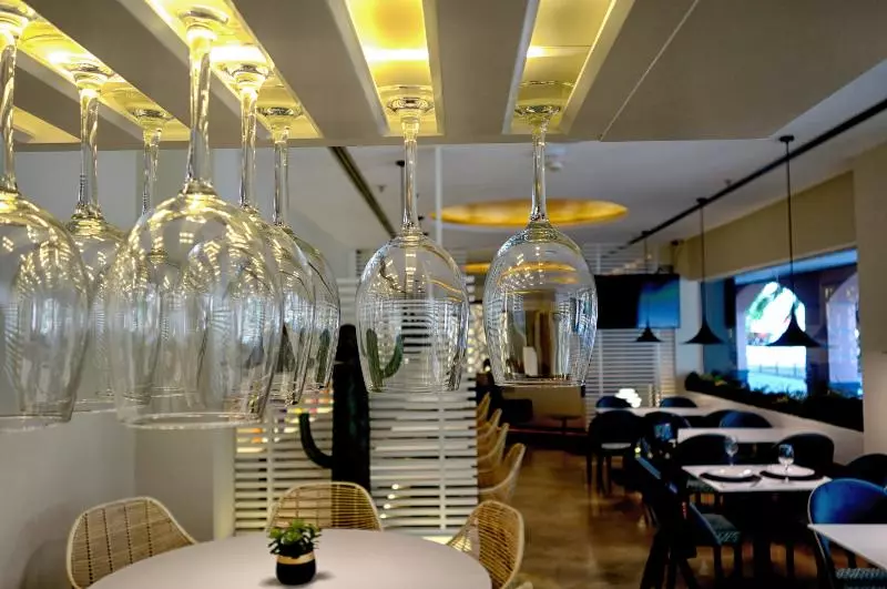 هتل Vertice Sevilla