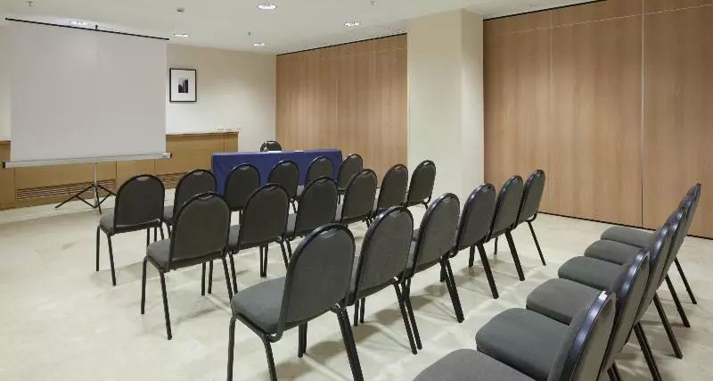 هتل Vertice Sevilla