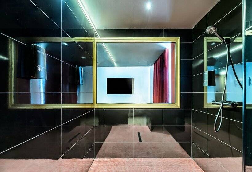 فندق Vibra District - Adults Only