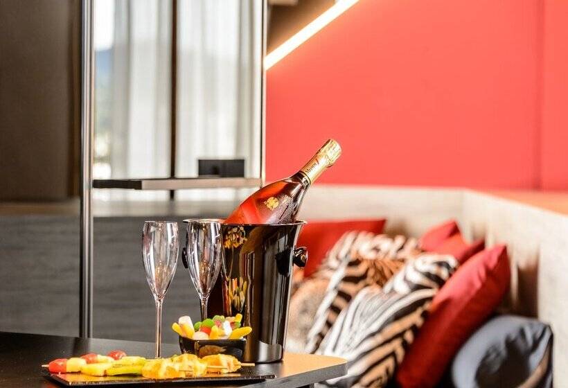 فندق Vibra District - Adults Only